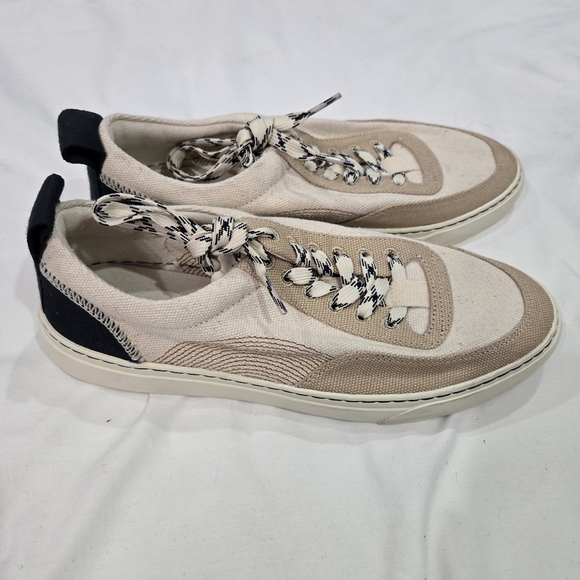 Everlane The Tread-bare Sneaker Womens 8 Natrual Canvas Dark Sapphire Argan Oil - Picture 2 of 8